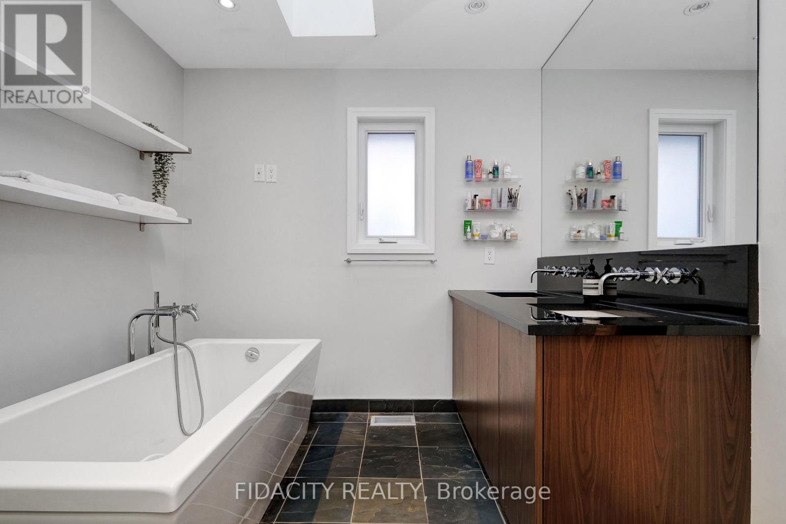 376c Wilmont Avenue, Ottawa, Ontario  K2A 0B1 - Photo 21 - X12949016