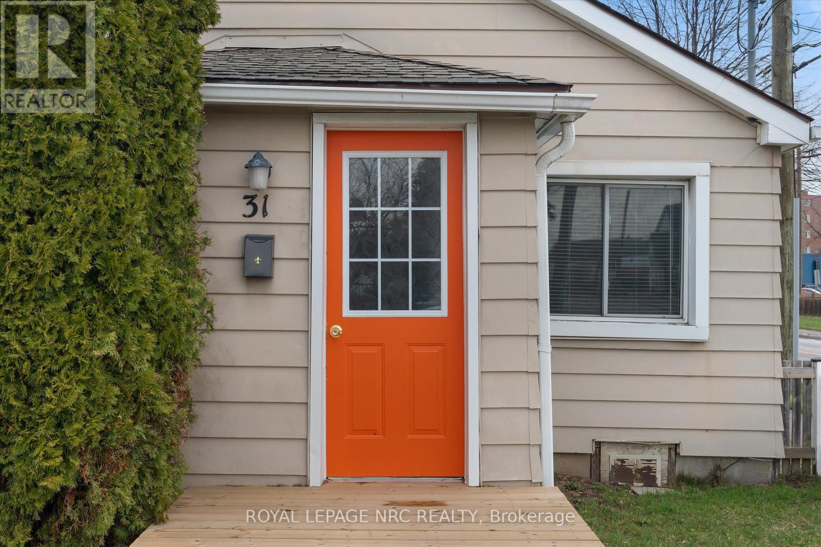 31 Prospect Avenue, St. Catharines, Ontario  L2M 5K2 - Photo 34 - X12949044