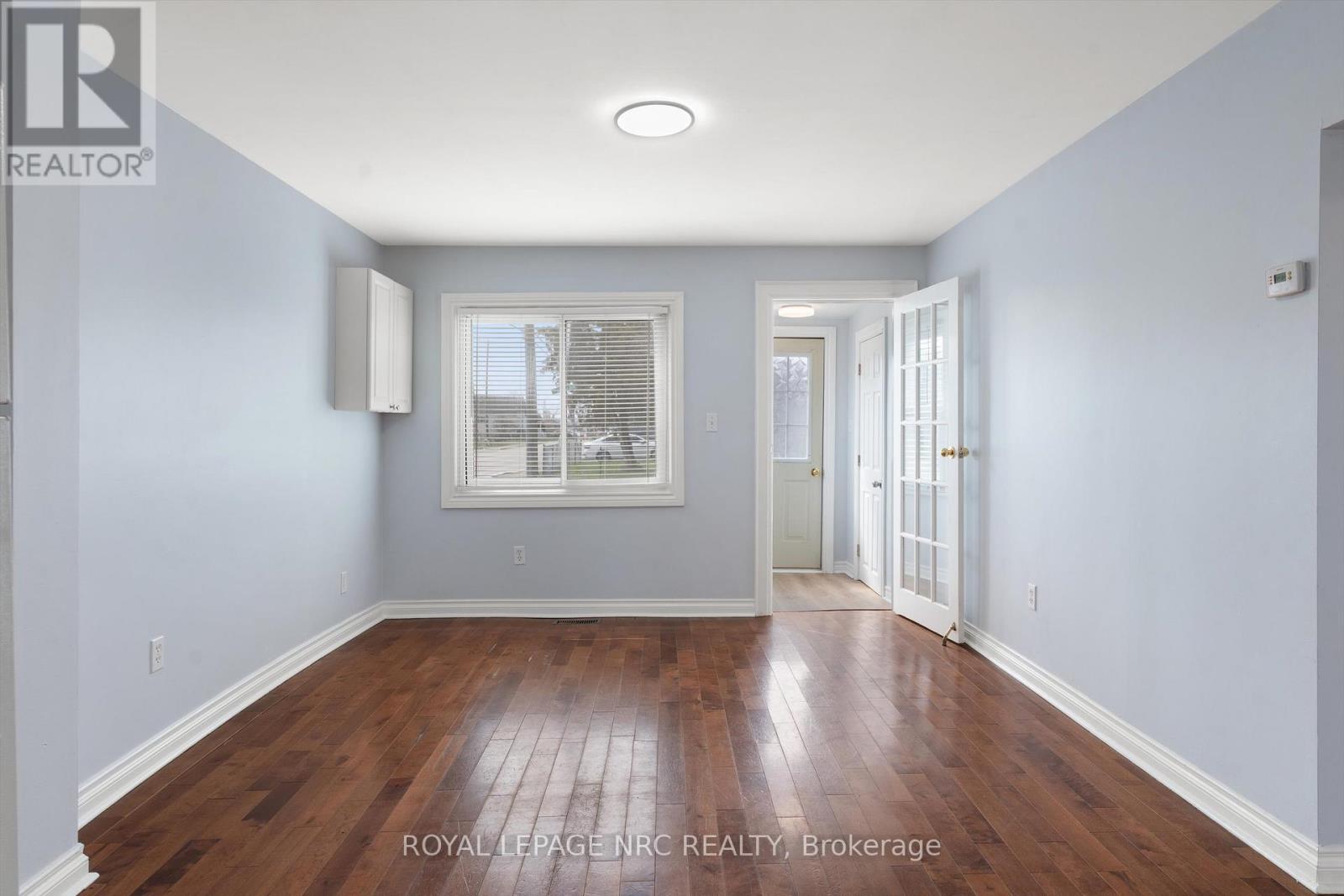 31 Prospect Avenue, St. Catharines, Ontario  L2M 5K2 - Photo 6 - X12949044