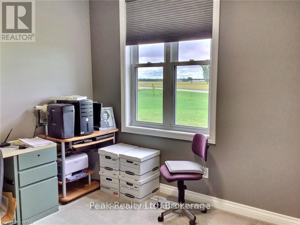 95 South Street, Ashfield-Colborne-Wawanosh, Ontario  N7A 3X8 - Photo 20 - X12949042