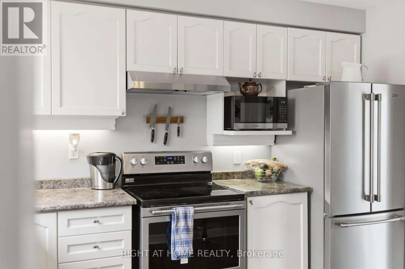 12 - 303 Garden Street, Whitby, Ontario L1N 3W3 - Photo 15 - E12949032