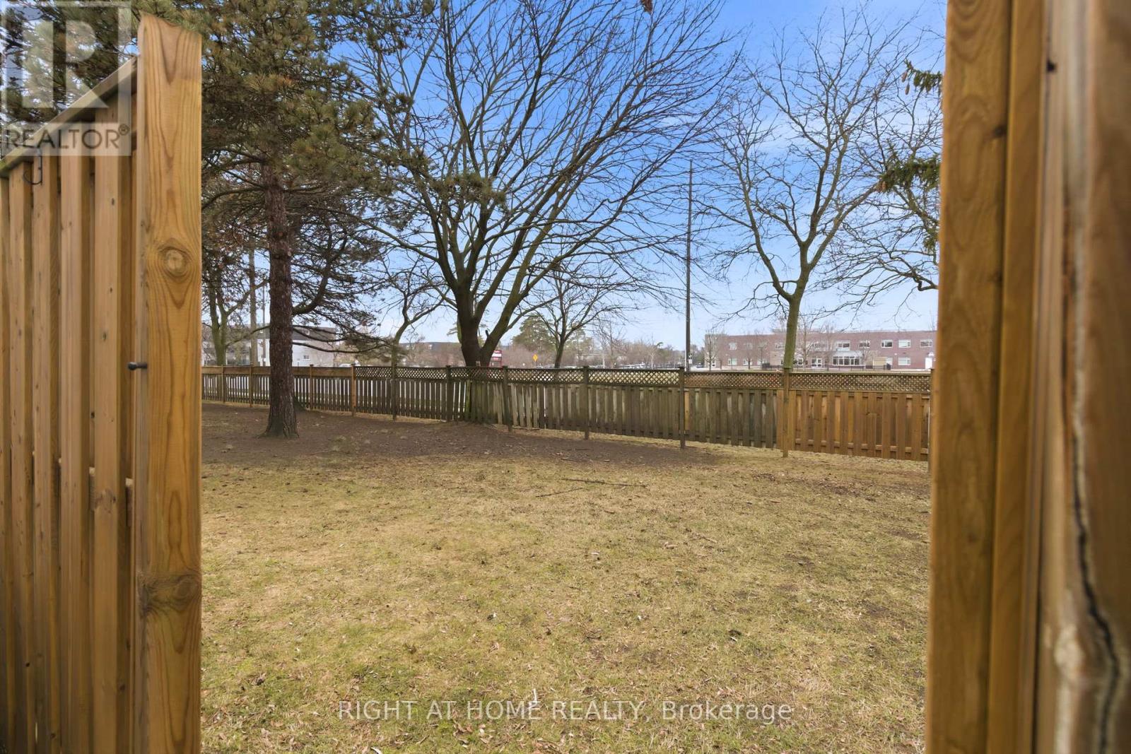 12 - 303 Garden Street, Whitby, Ontario L1N 3W3 - Photo 30 - E12949032