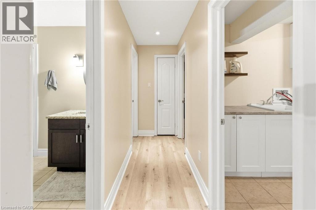 184 Townsend Drive, Breslau, Ontario  N0B 1M0 - Photo 35 - 40816727