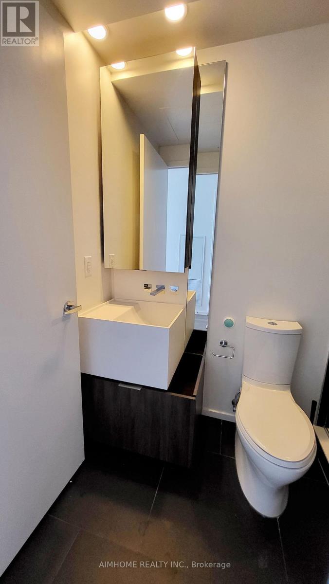 2503 - 1 Bloor Street E, Toronto, Ontario  M4W 0A8 - Photo 11 - C12948838