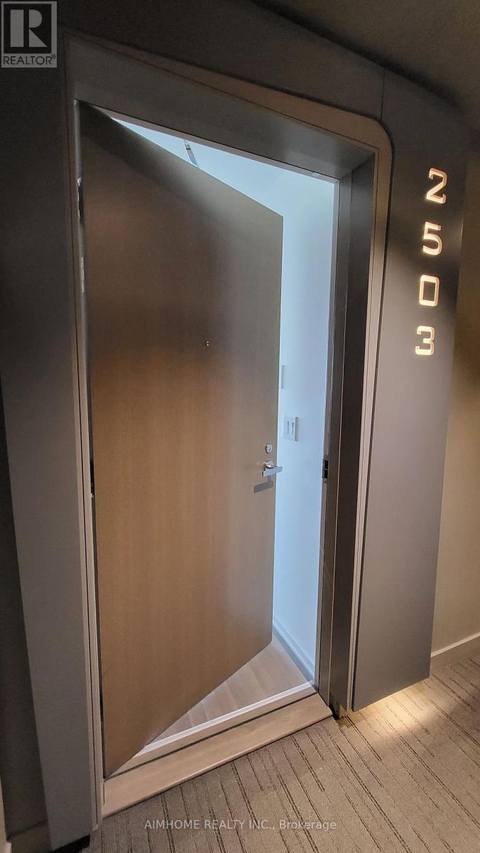 2503 - 1 Bloor Street E, Toronto, Ontario  M4W 0A8 - Photo 5 - C12948838