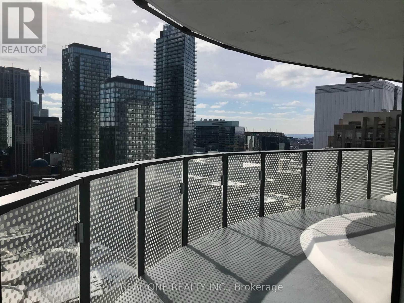 2302 - 11 Wellesley Street W, Toronto, Ontario  M4Y 1E8 - Photo 16 - C12948856