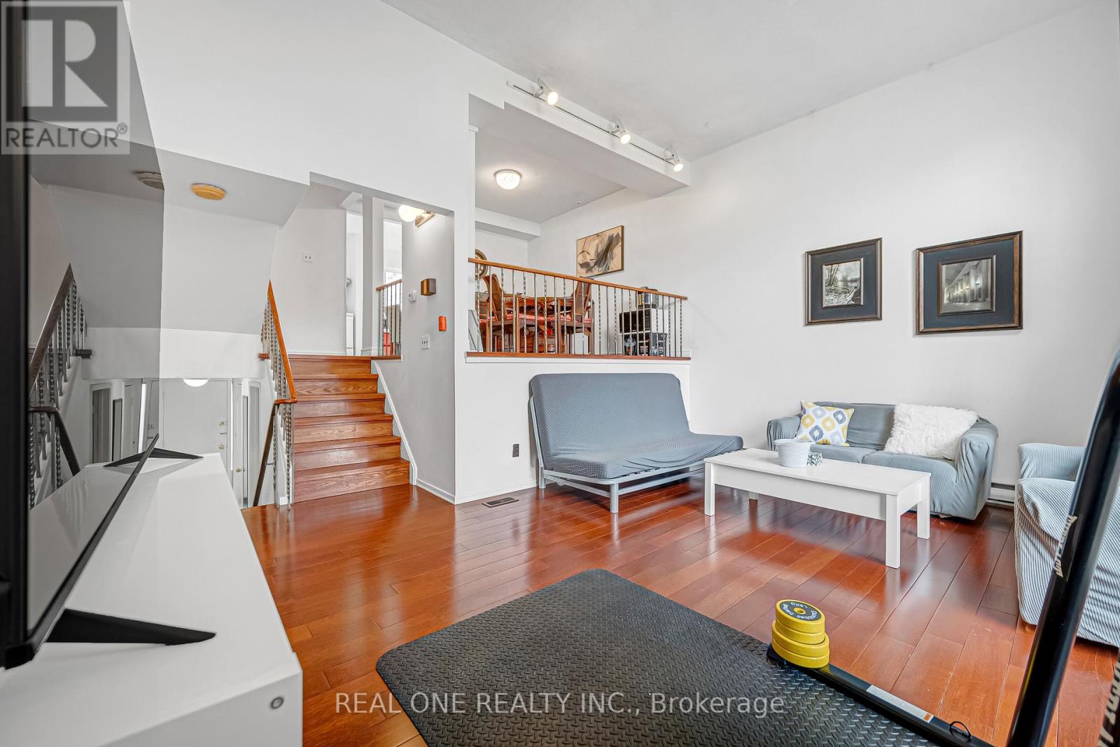 133 Jenny Wren Way, Toronto, Ontario  M2H 2Y8 - Photo 8 - C12948880