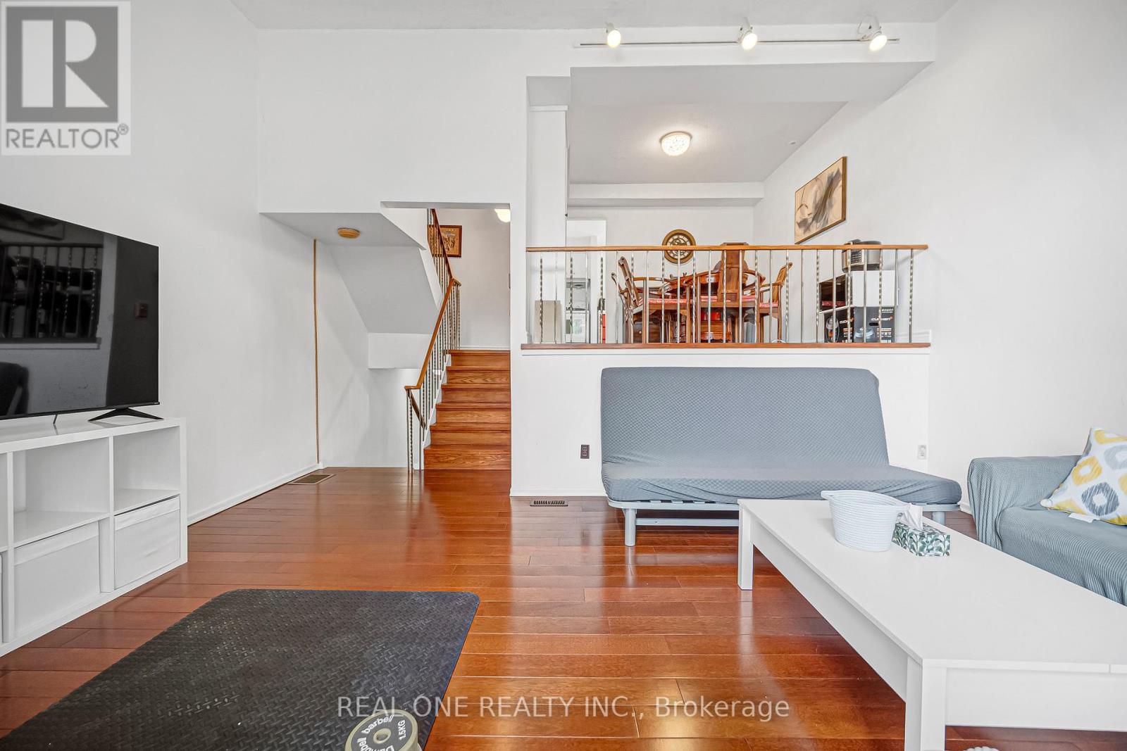 133 Jenny Wren Way, Toronto, Ontario  M2H 2Y8 - Photo 9 - C12948880