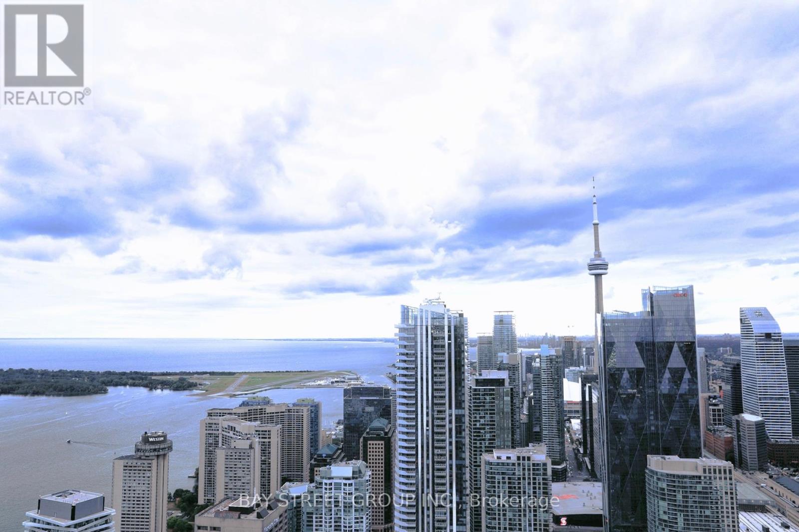 7310 - 138 Downes Street, Toronto, Ontario  M5E 0E4 - Photo 15 - C12948884