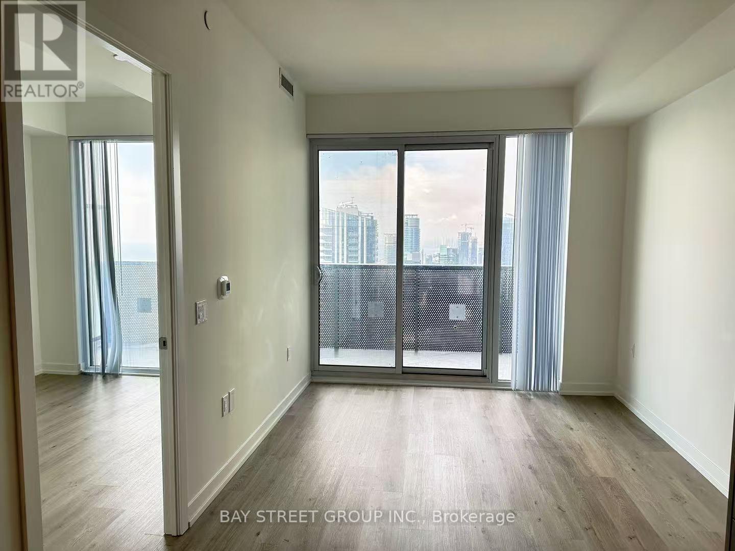 7310 - 138 Downes Street, Toronto, Ontario  M5E 0E4 - Photo 6 - C12948884