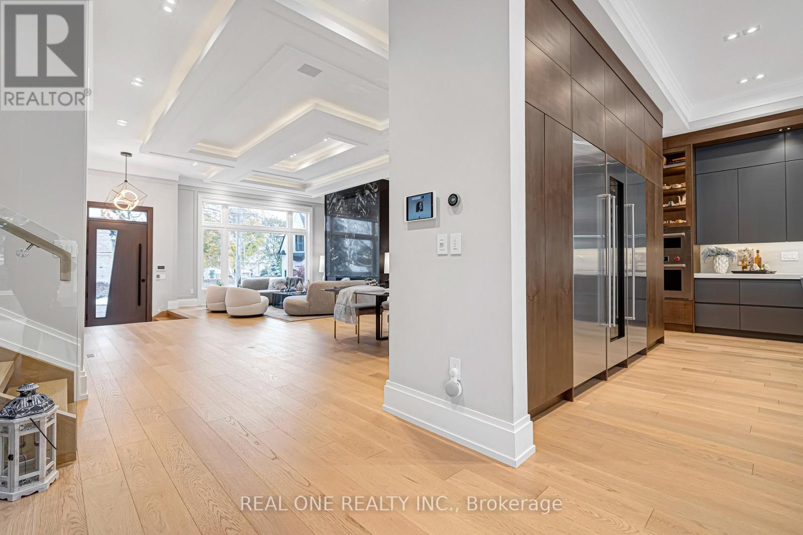 18 Aneta Circle, Toronto, Ontario  M2M 3J2 - Photo 15 - C12948906