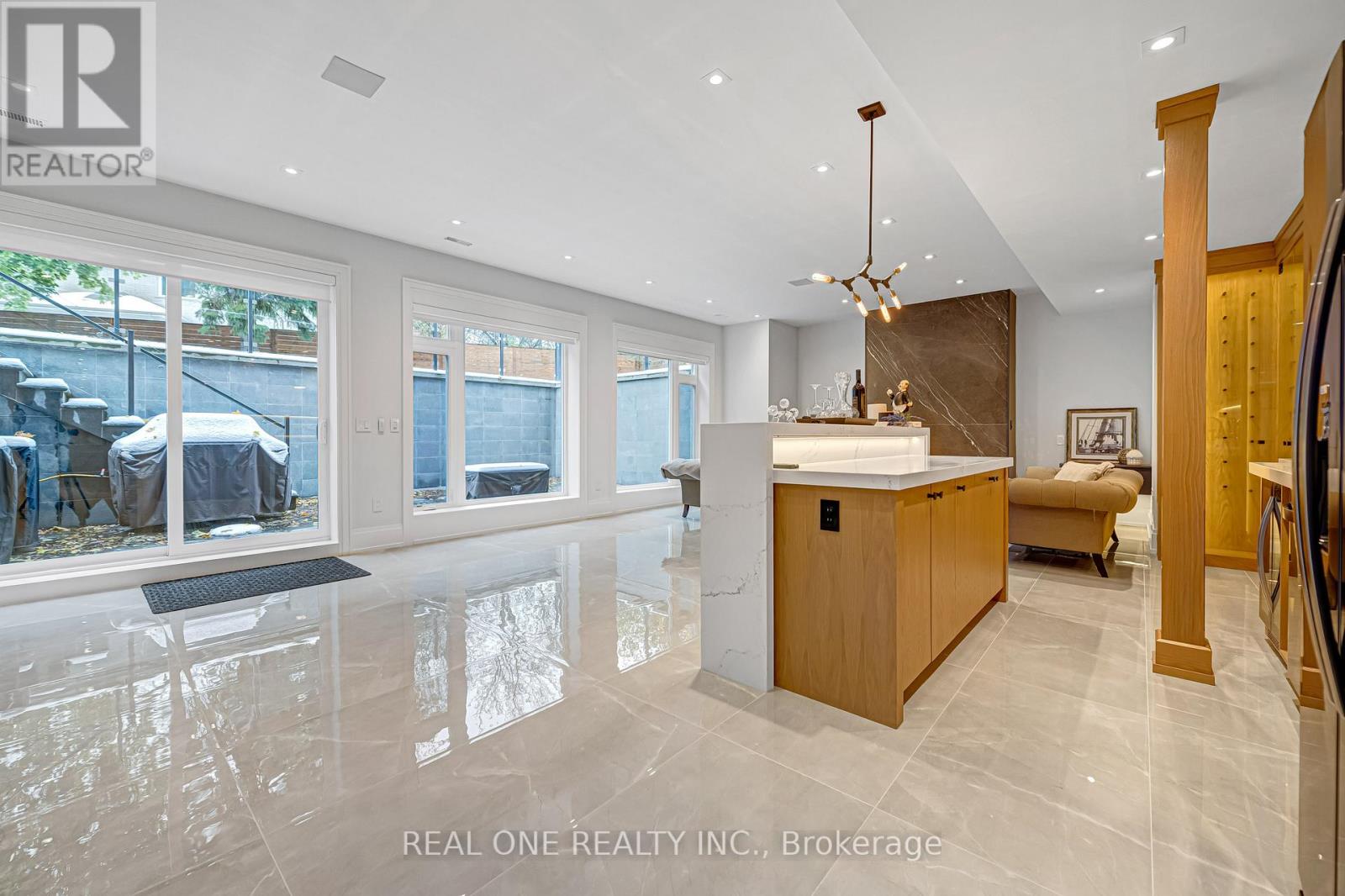 18 Aneta Circle, Toronto, Ontario  M2M 3J2 - Photo 38 - C12948906