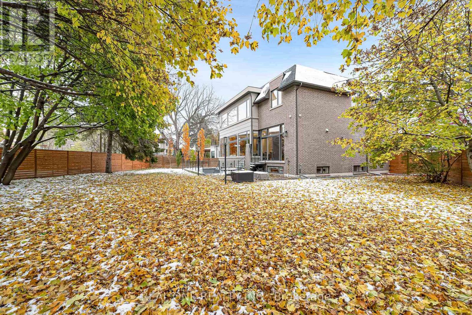 18 Aneta Circle, Toronto, Ontario  M2M 3J2 - Photo 45 - C12948906