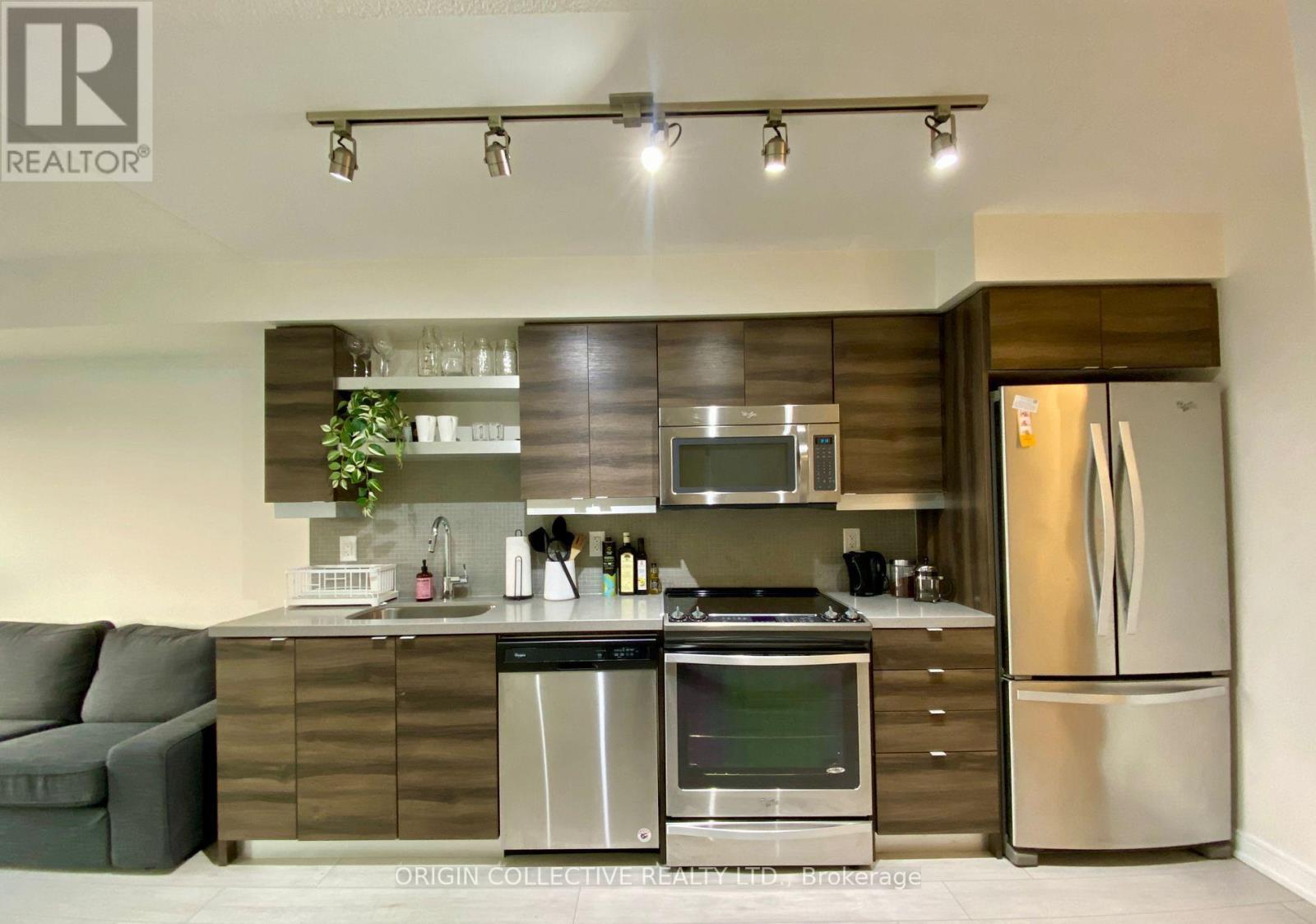 606 - 525 Adelaide Street W, Toronto, Ontario  M5V 1T6 - Photo 8 - C12948948