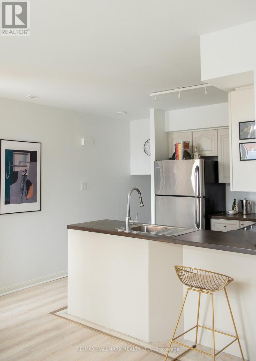 27 Sudbury Street, Toronto, Ontario  M6J 3W6 - Photo 11 - C12949014