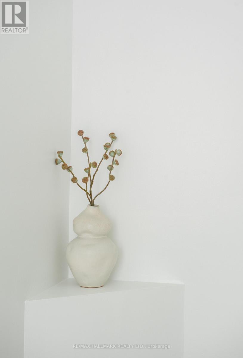 27 Sudbury Street, Toronto, Ontario  M6J 3W6 - Photo 34 - C12949014