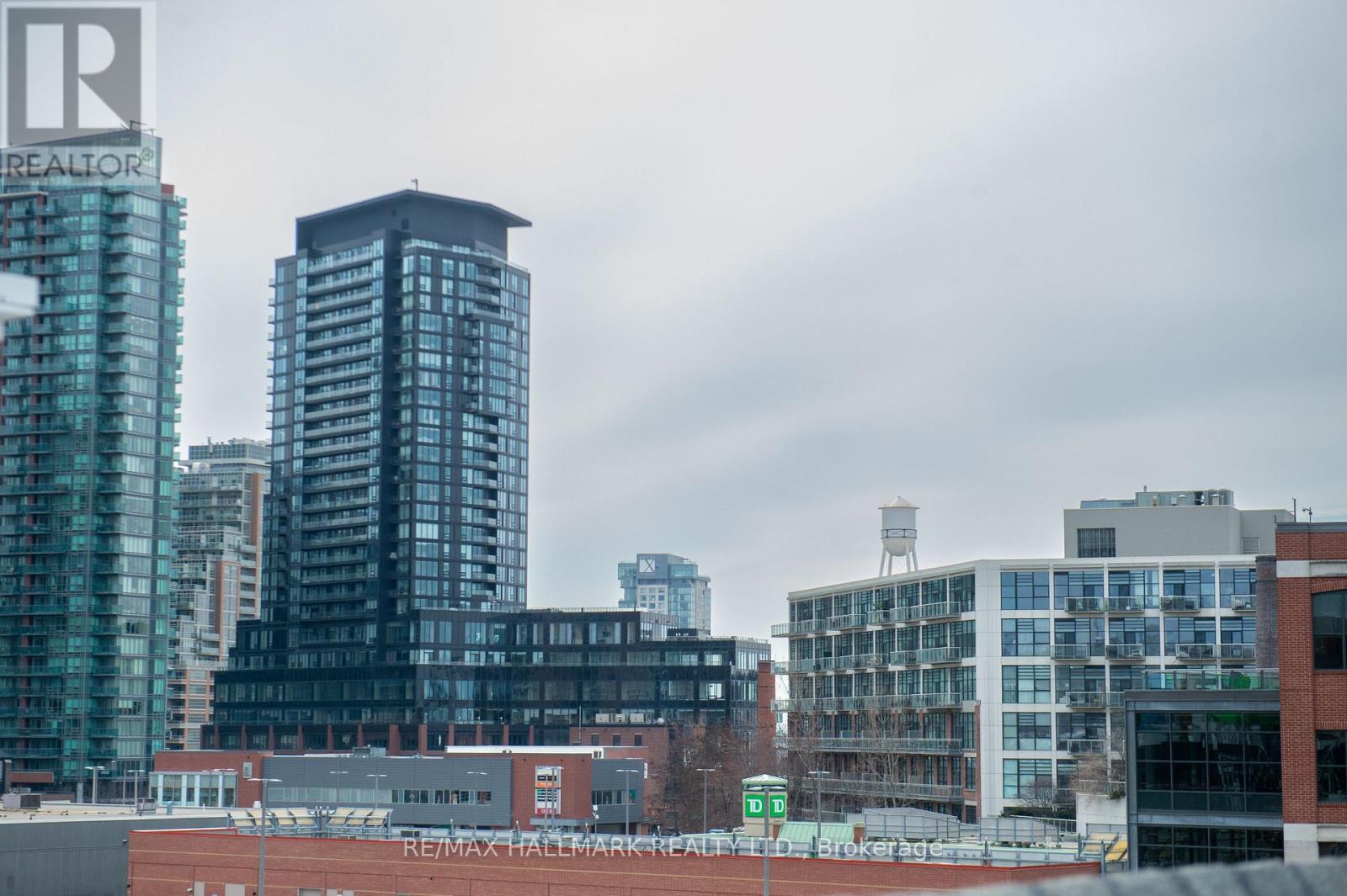 27 Sudbury Street, Toronto, Ontario  M6J 3W6 - Photo 41 - C12949014