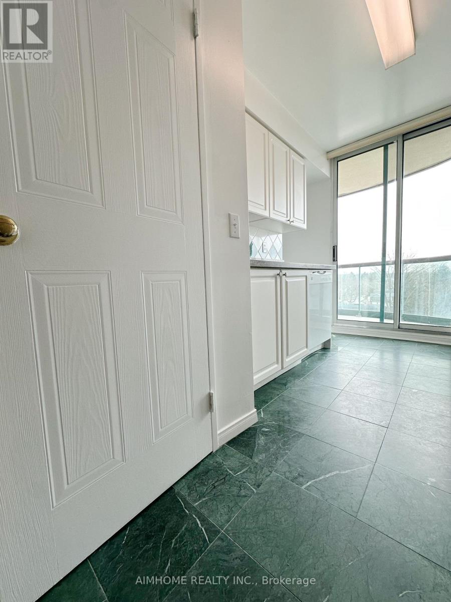 1007 - 238 Doris Avenue, Toronto, Ontario  M2N 6W1 - Photo 4 - C12949026