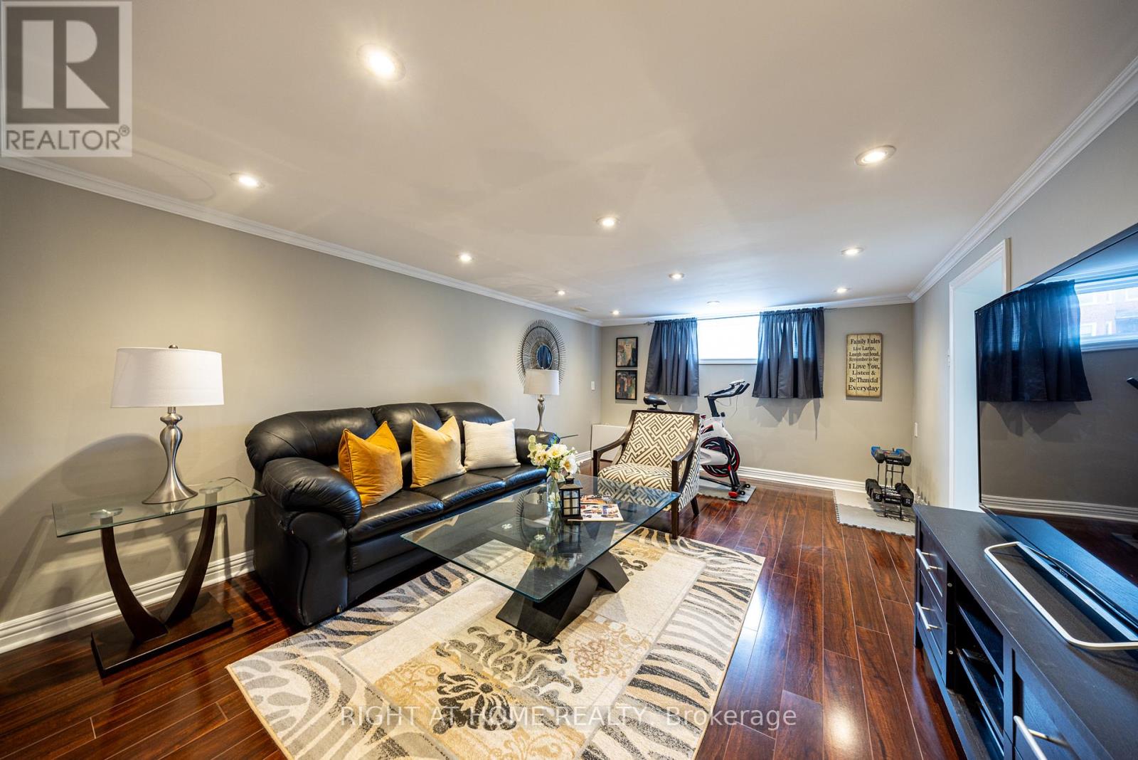 32 Rosemount Drive, Toronto, Ontario  M1K 2W9 - Photo 24 - E12948834