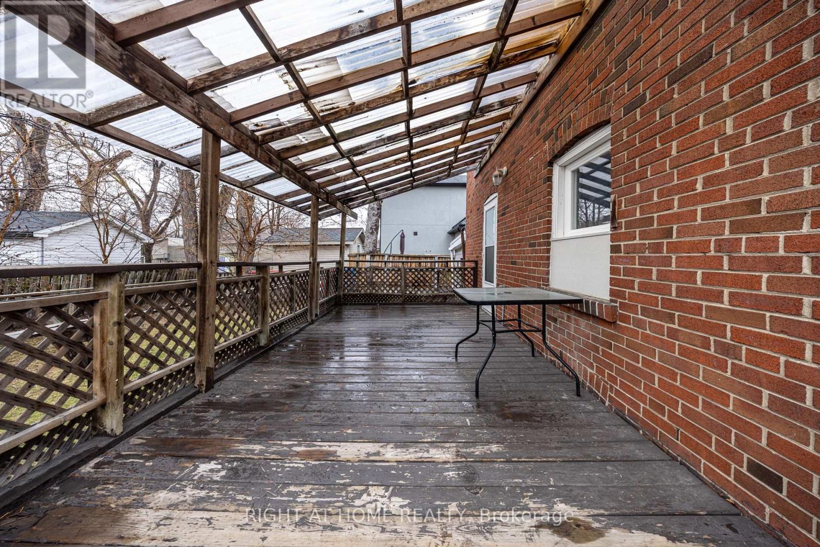 32 Rosemount Drive, Toronto, Ontario  M1K 2W9 - Photo 29 - E12948834