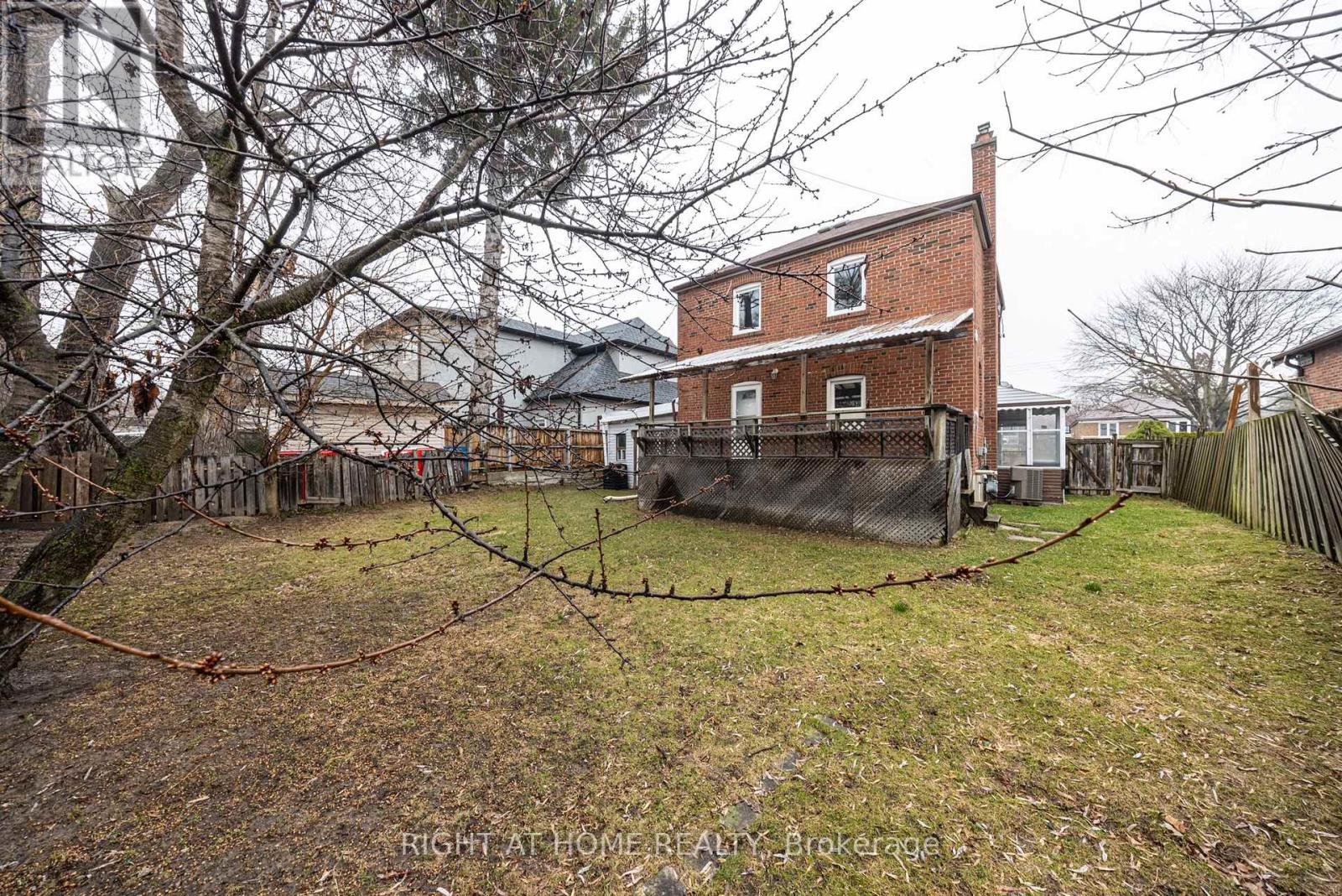 32 Rosemount Drive, Toronto, Ontario  M1K 2W9 - Photo 30 - E12948834