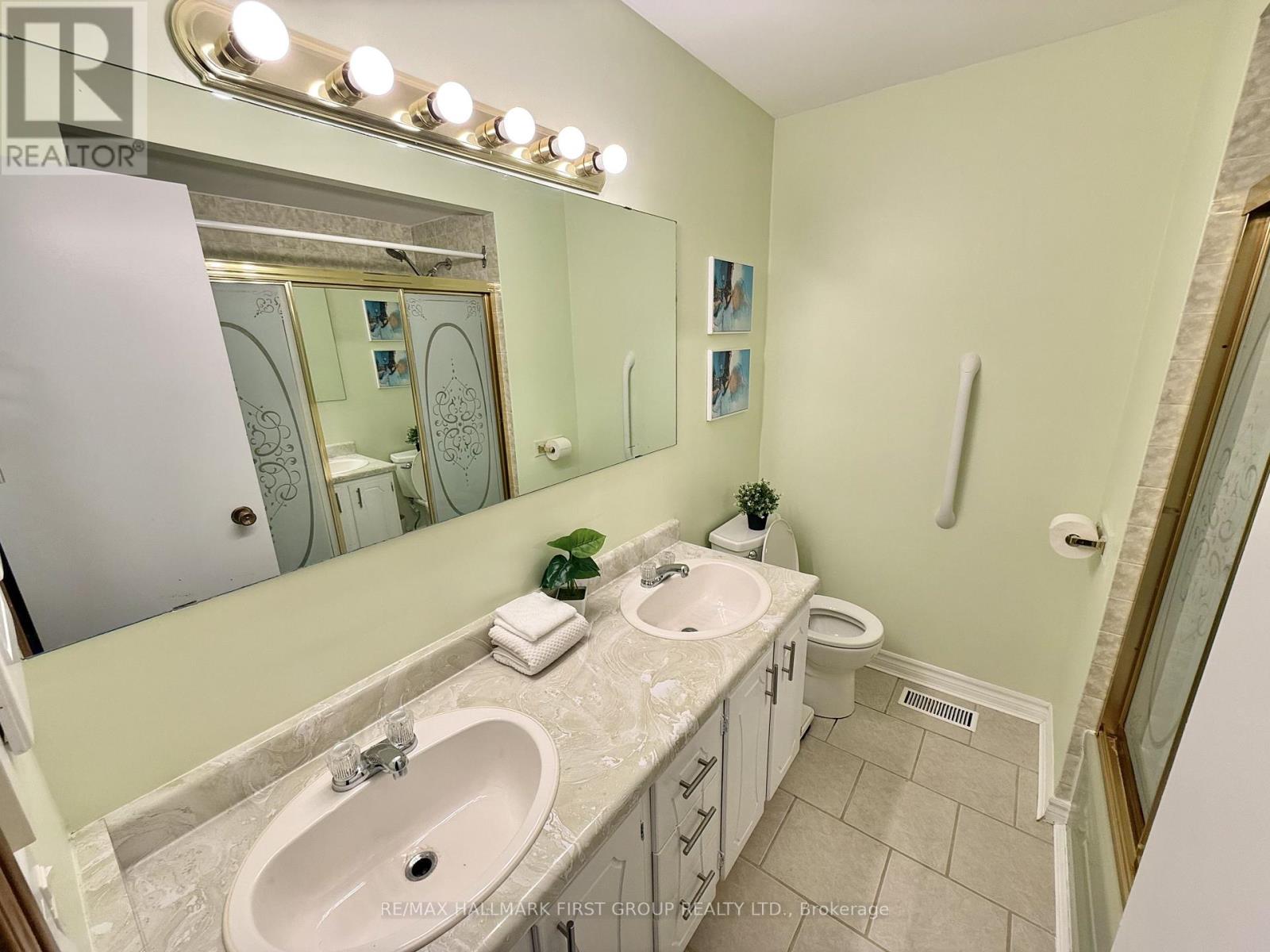 1762 Meadowview Avenue, Pickering, Ontario  L1V 3G8 - Photo 17 - E12948932