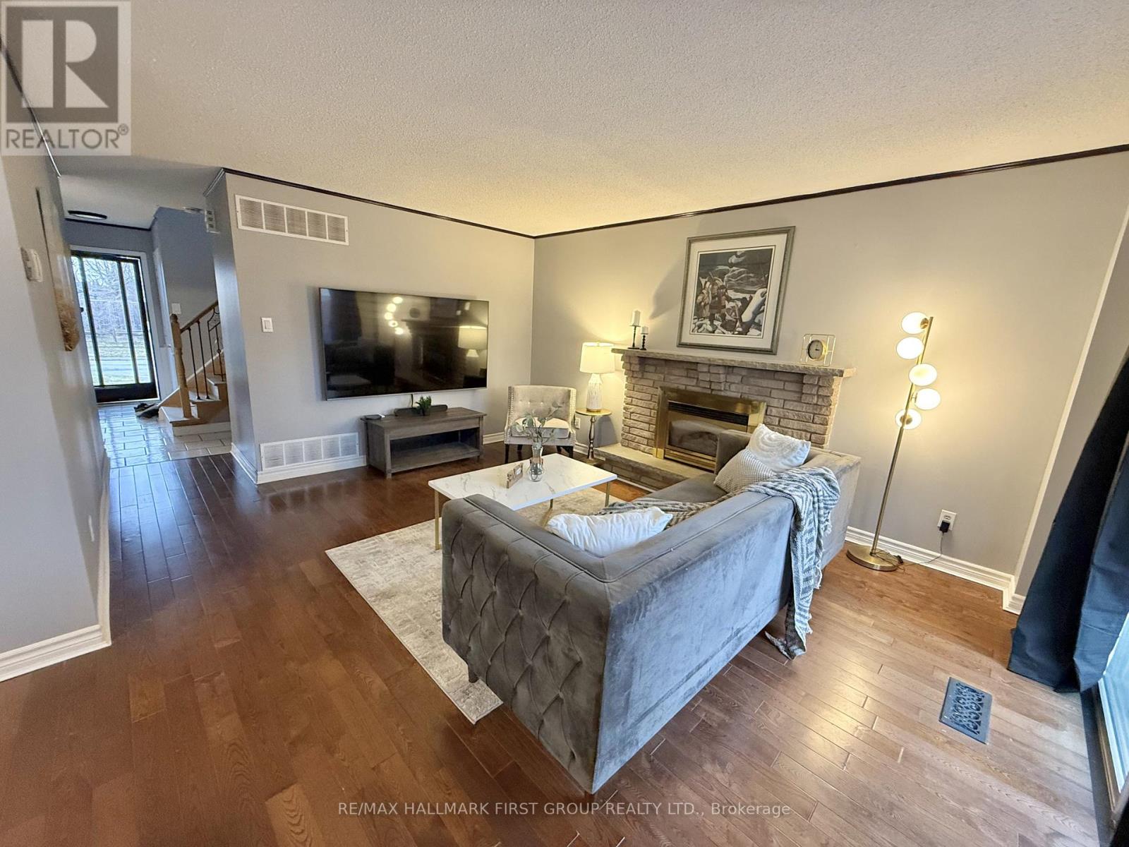 1762 Meadowview Avenue, Pickering, Ontario  L1V 3G8 - Photo 6 - E12948932