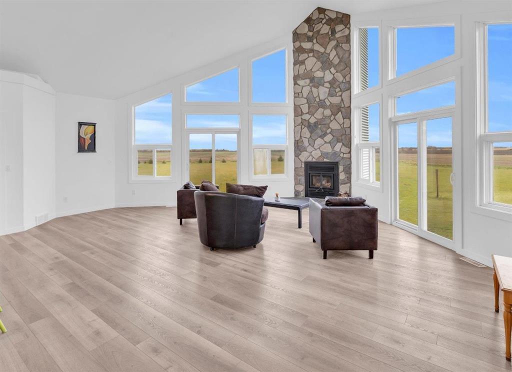 83131 7 Road E, Balmoral, Manitoba  R0C 0H0 - Photo 5 - 202605615