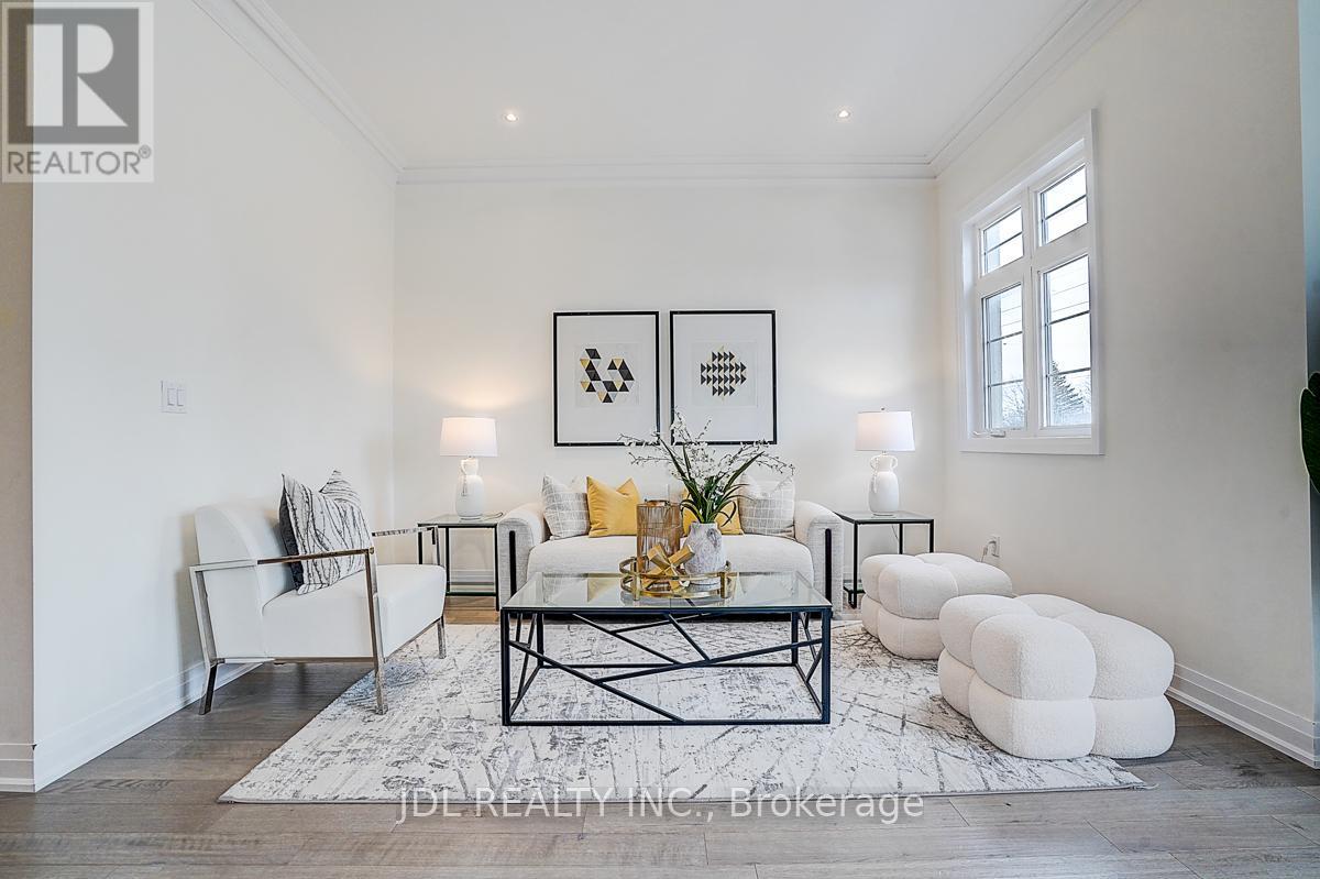 4199 Major Mackenzie Drive E, Markham, Ontario  L6C 3L5 - Photo 11 - N12948840