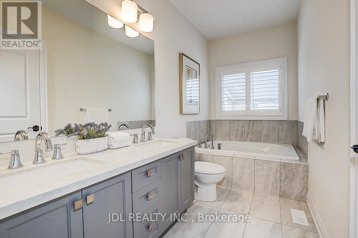 4199 Major Mackenzie Drive E, Markham, Ontario  L6C 3L5 - Photo 37 - N12948840