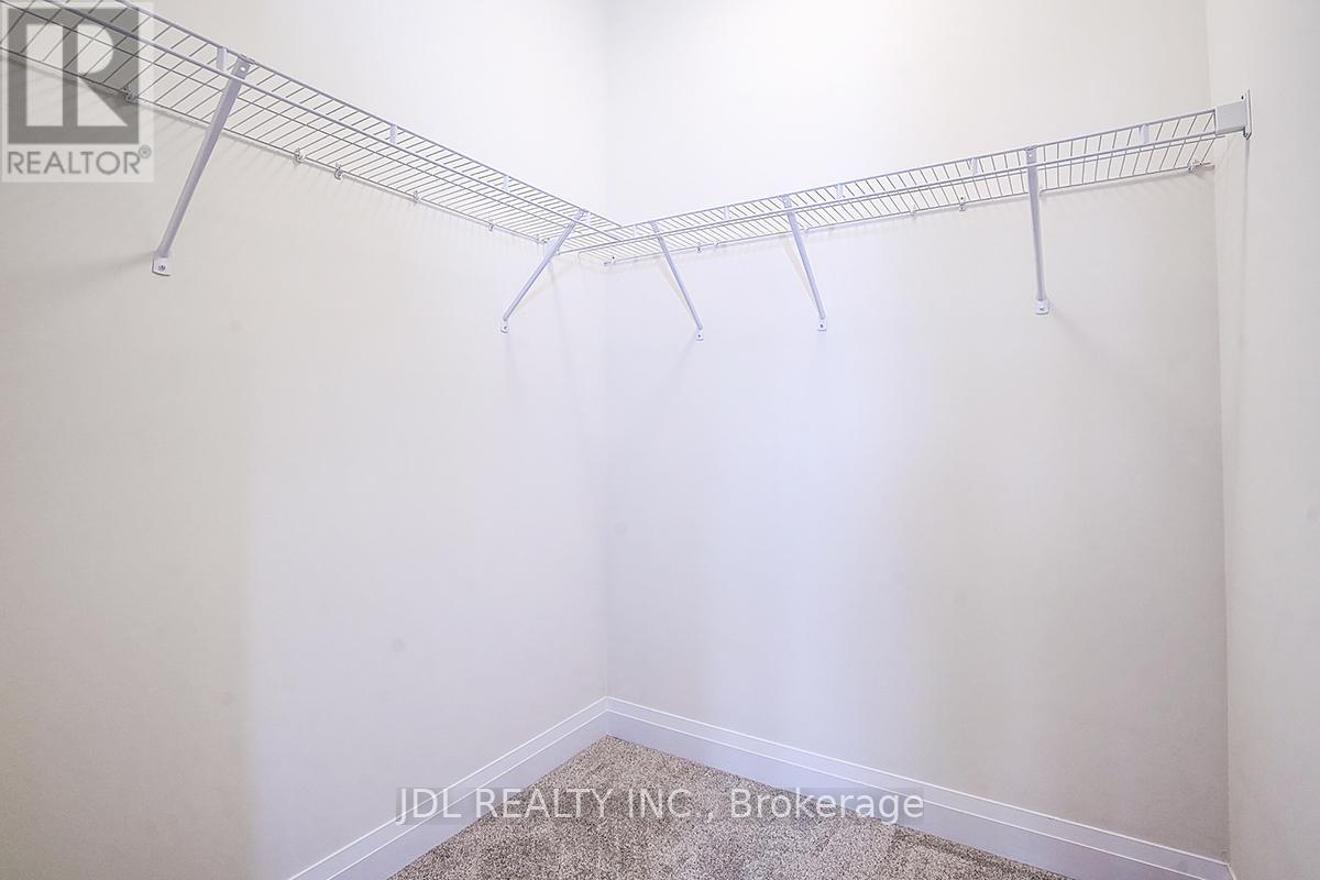 4199 Major Mackenzie Drive E, Markham, Ontario  L6C 3L5 - Photo 38 - N12948840