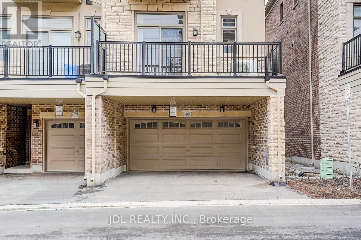 4199 Major Mackenzie Drive E, Markham, Ontario  L6C 3L5 - Photo 4 - N12948840