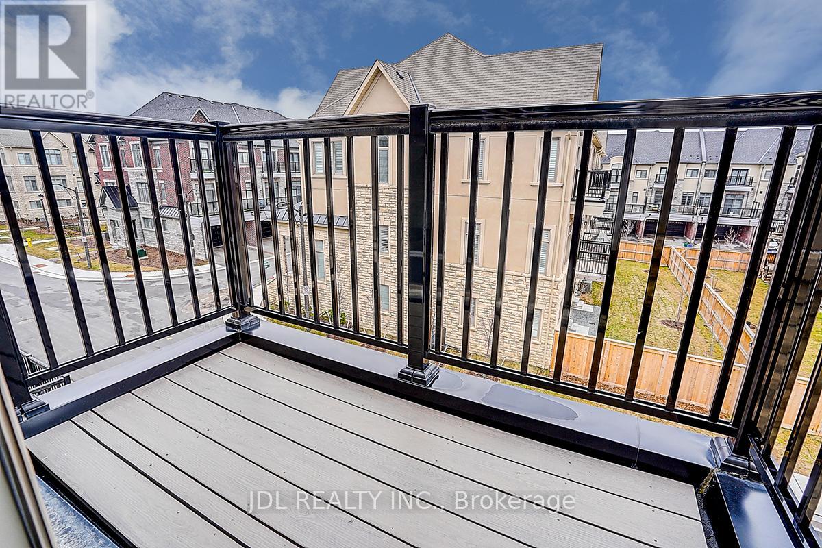 4199 Major Mackenzie Drive E, Markham, Ontario  L6C 3L5 - Photo 40 - N12948840