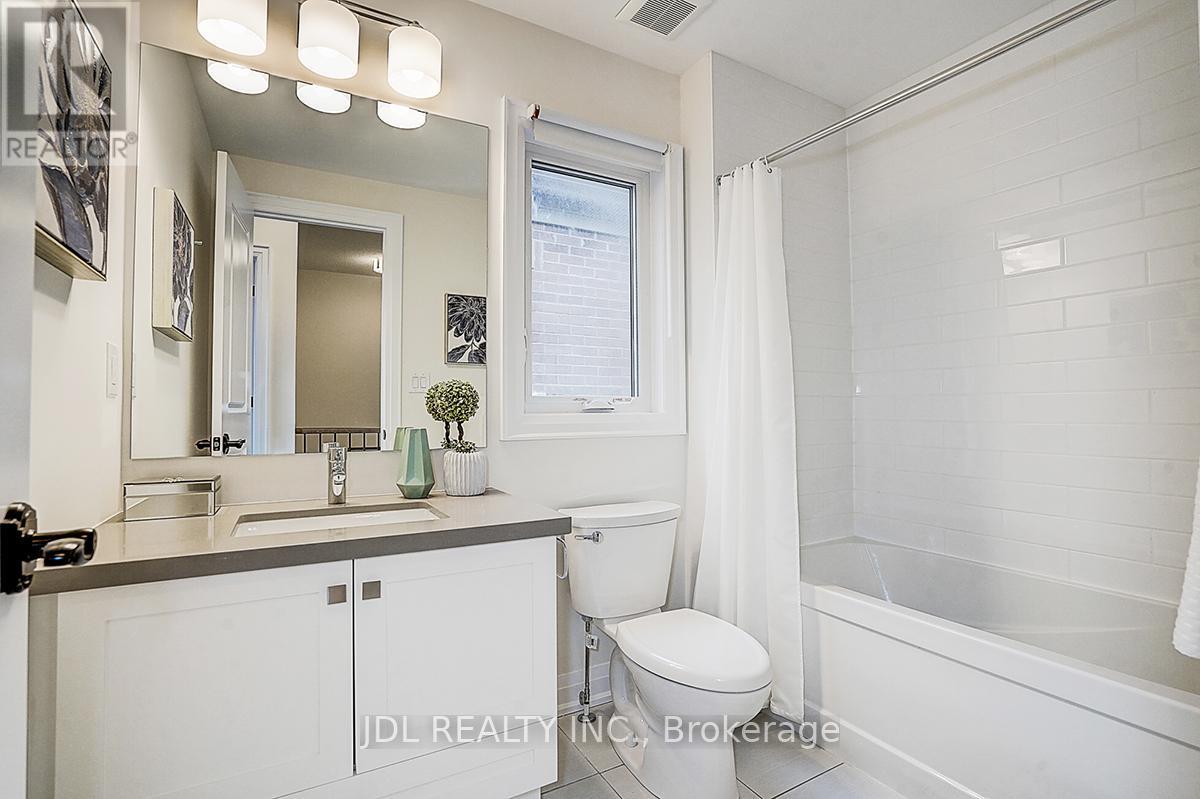 4199 Major Mackenzie Drive E, Markham, Ontario  L6C 3L5 - Photo 45 - N12948840