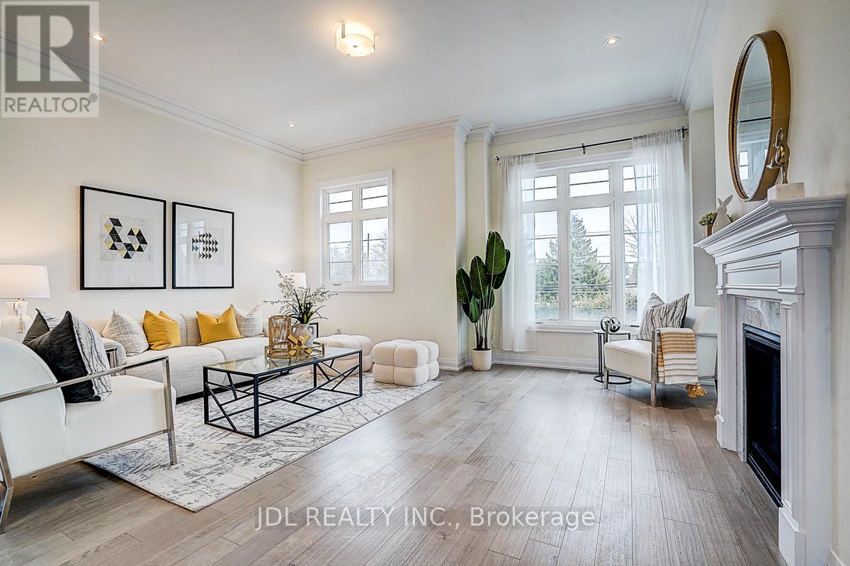 4199 Major Mackenzie Drive E, Markham, Ontario  L6C 3L5 - Photo 9 - N12948840