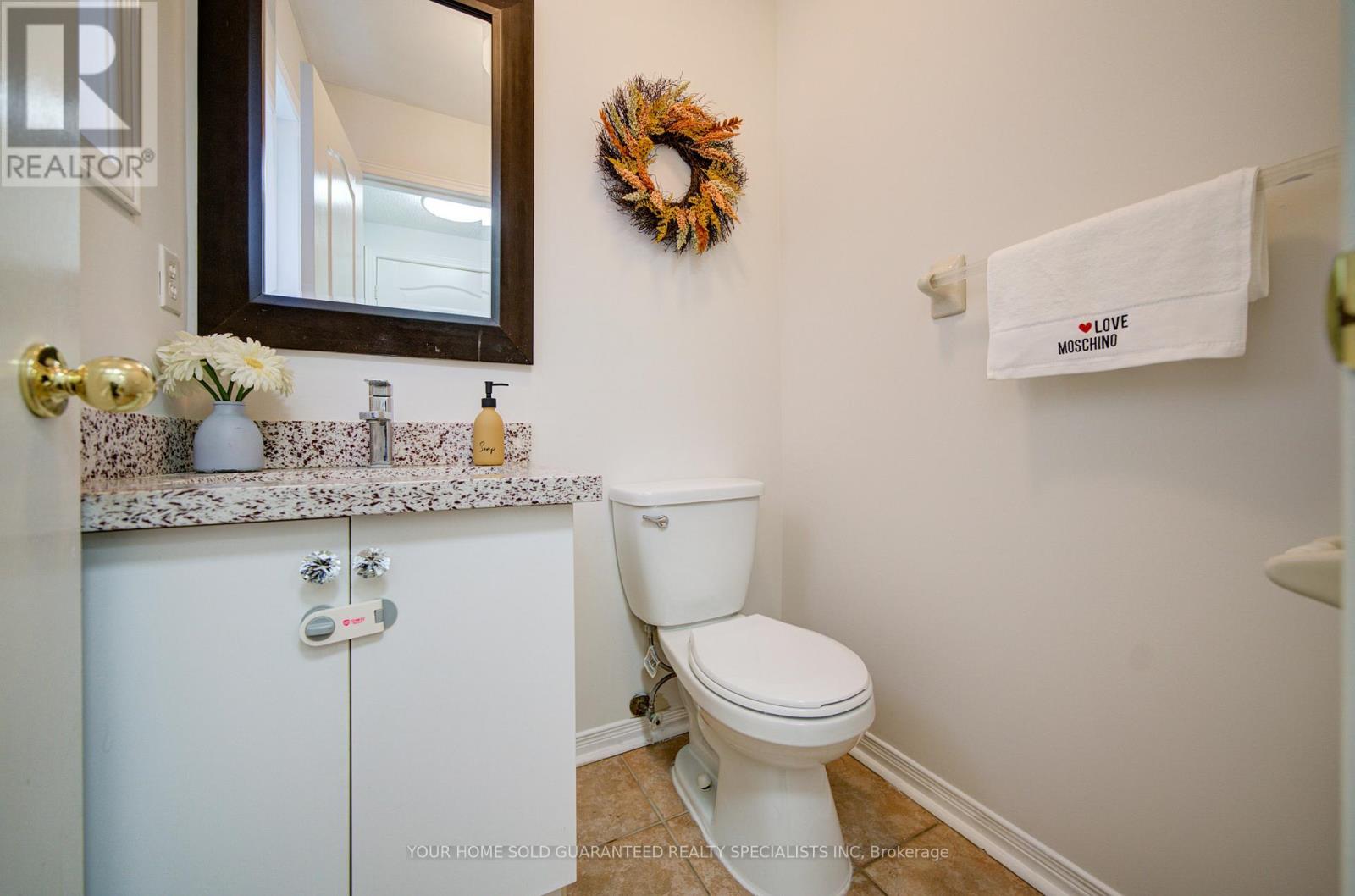 58 Warren Bradley Street, Markham, Ontario  L6C 2W4 - Photo 10 - N12948852