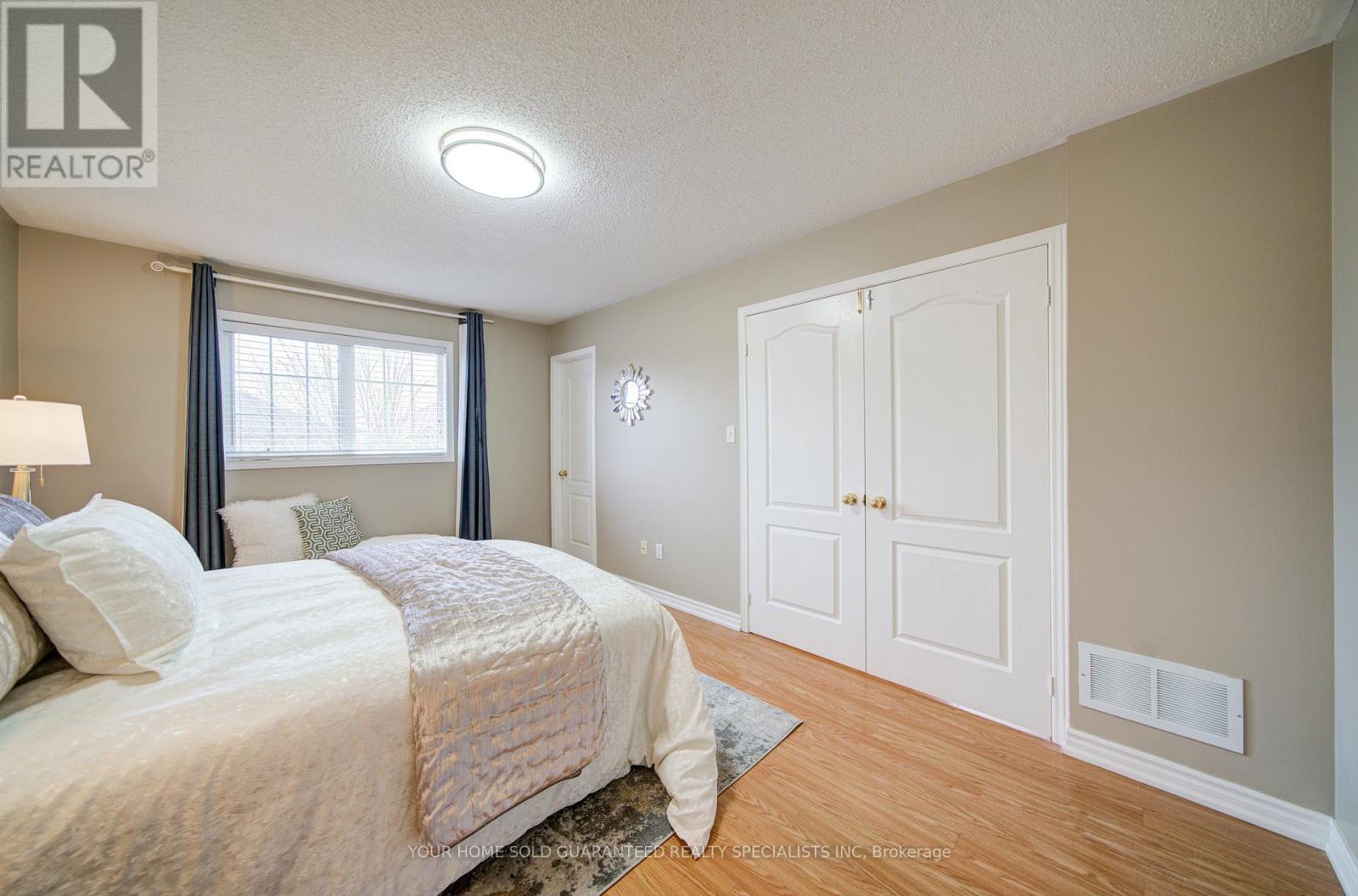 58 Warren Bradley Street, Markham, Ontario  L6C 2W4 - Photo 13 - N12948852