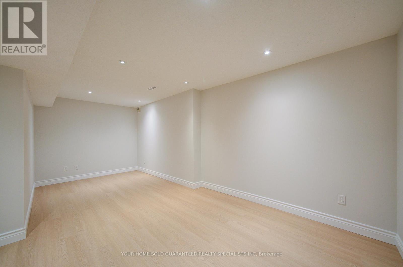 58 Warren Bradley Street, Markham, Ontario  L6C 2W4 - Photo 24 - N12948852