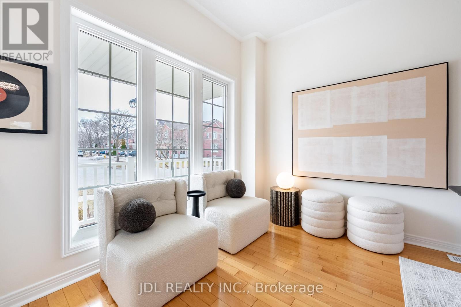 54 Joseph Glover Avenue, Markham, Ontario  L6C 3G5 - Photo 6 - N12948886