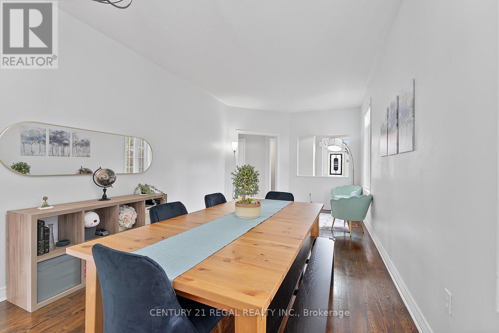 42 Ballymore Drive, Aurora, Ontario  L4G 7E6 - Photo 23 - N12948984