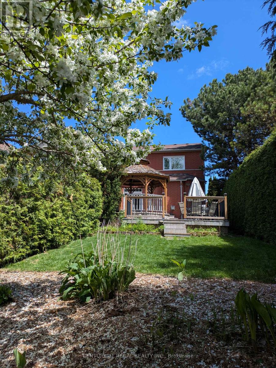 42 Ballymore Drive, Aurora, Ontario  L4G 7E6 - Photo 29 - N12948984