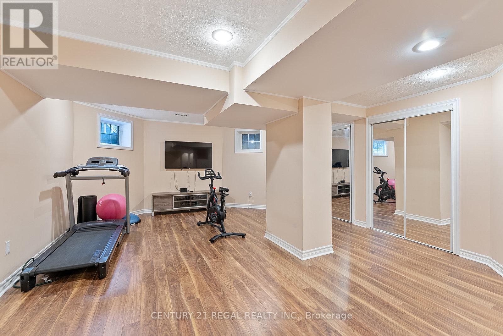 42 Ballymore Drive, Aurora, Ontario  L4G 7E6 - Photo 42 - N12948984