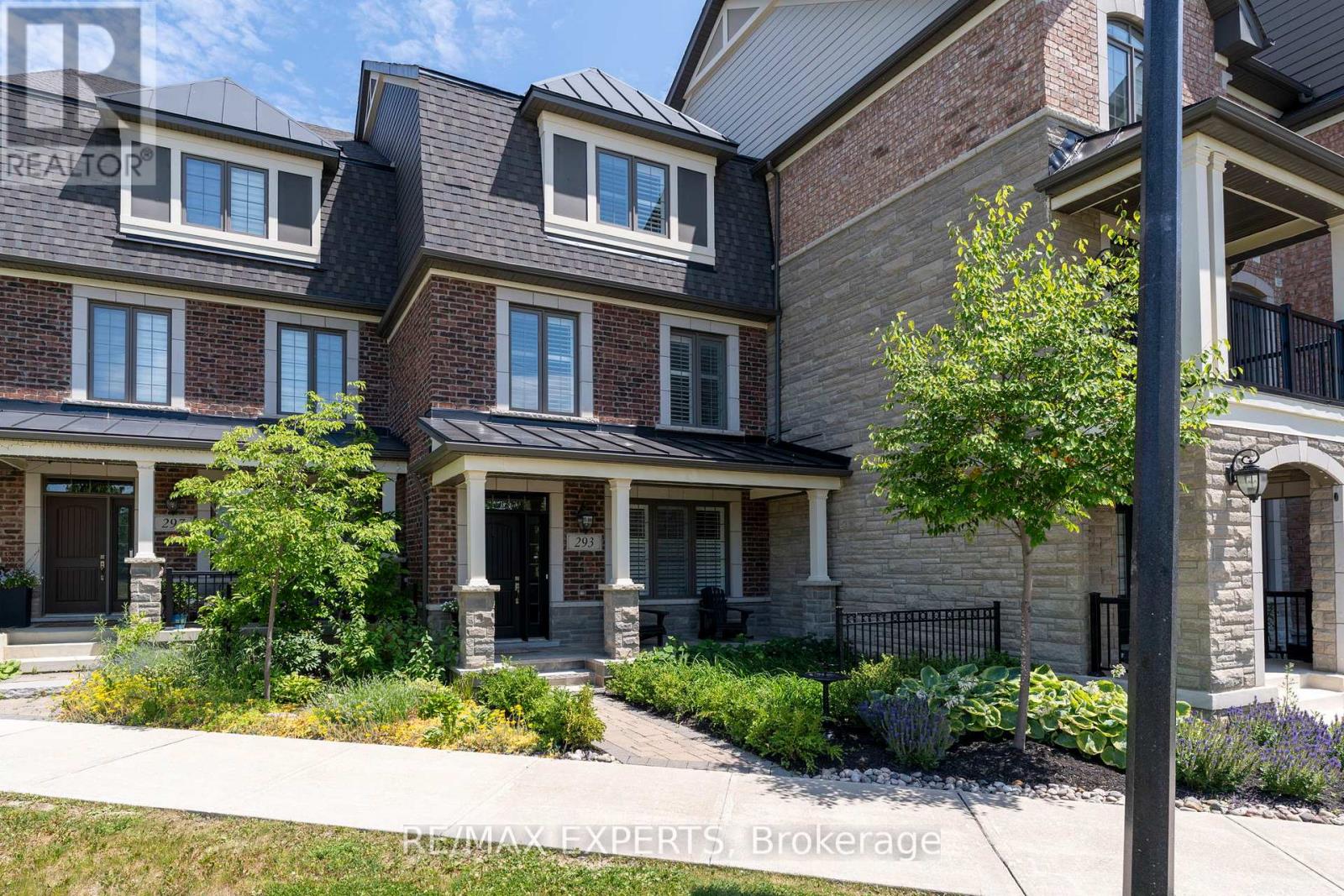 293 Kleinburg Summit Way, Vaughan, Ontario  L4H 4S7 - Photo 2 - N12949040