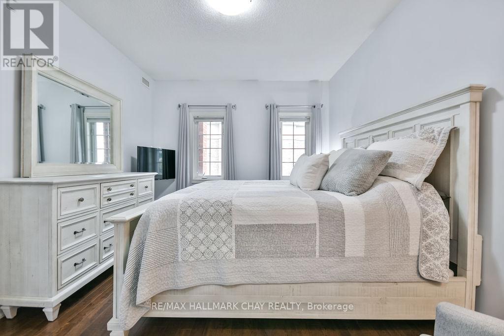 207 - 43 Ferndale Drive S, Barrie, Ontario  L4N 5W6 - Photo 10 - S12948970