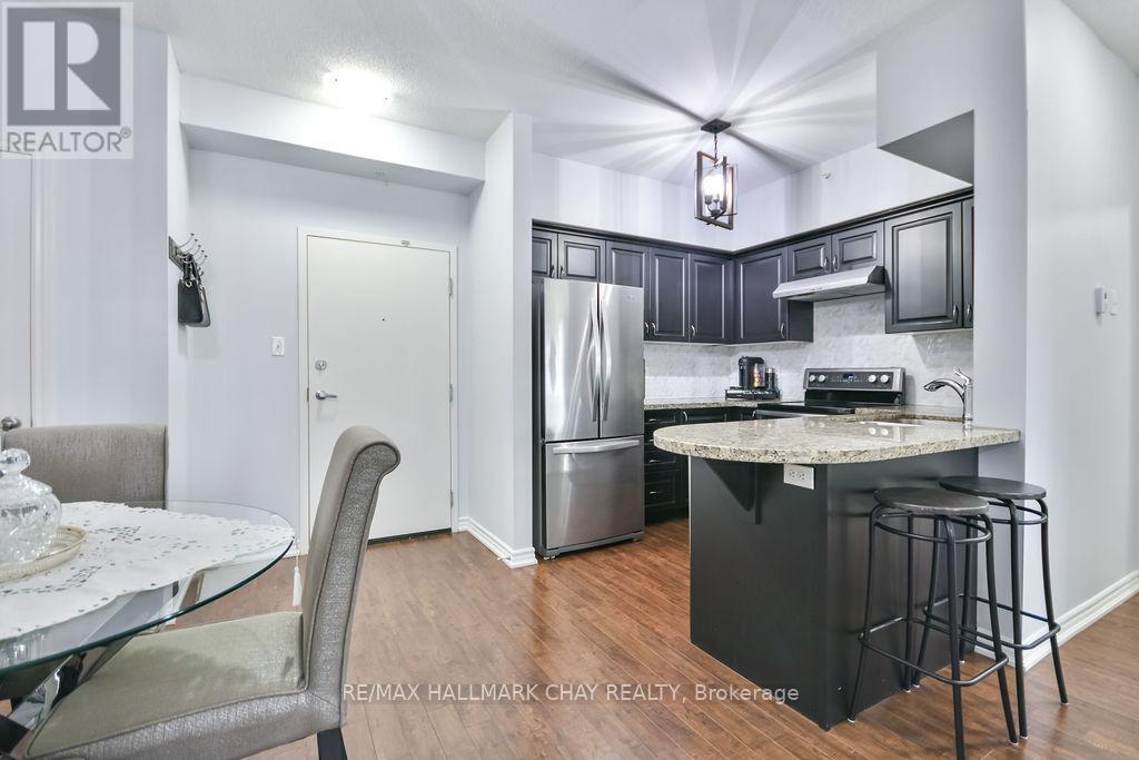 207 - 43 Ferndale Drive S, Barrie, Ontario  L4N 5W6 - Photo 4 - S12948970