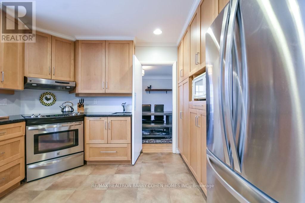 62 Letitia Street, Barrie, Ontario  L4N 1P1 - Photo 12 - S12948992