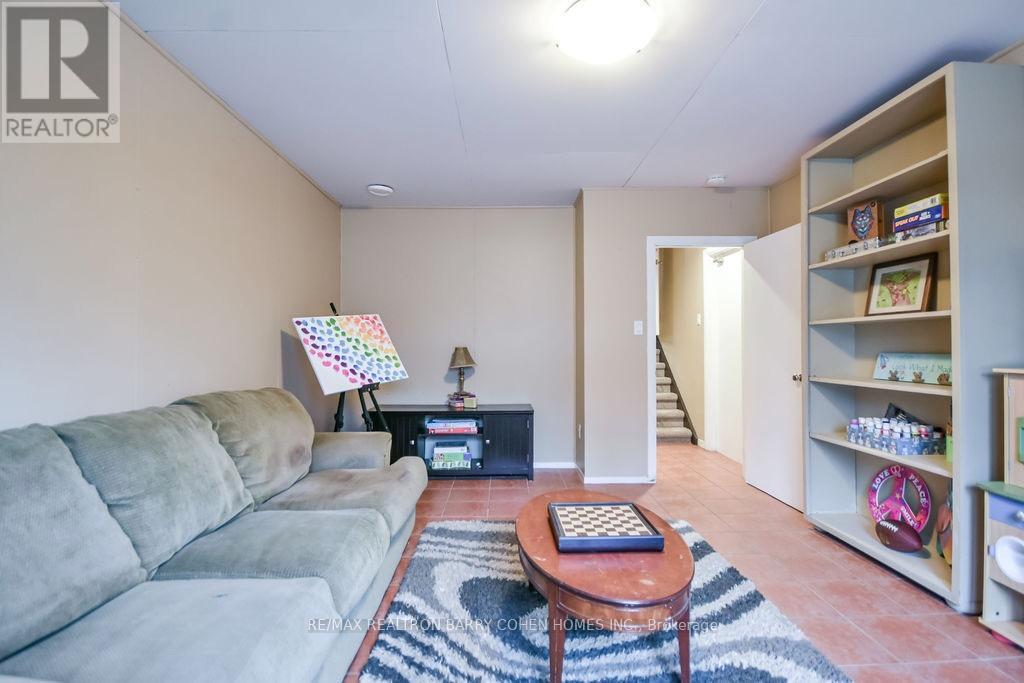 62 Letitia Street, Barrie, Ontario  L4N 1P1 - Photo 38 - S12948992