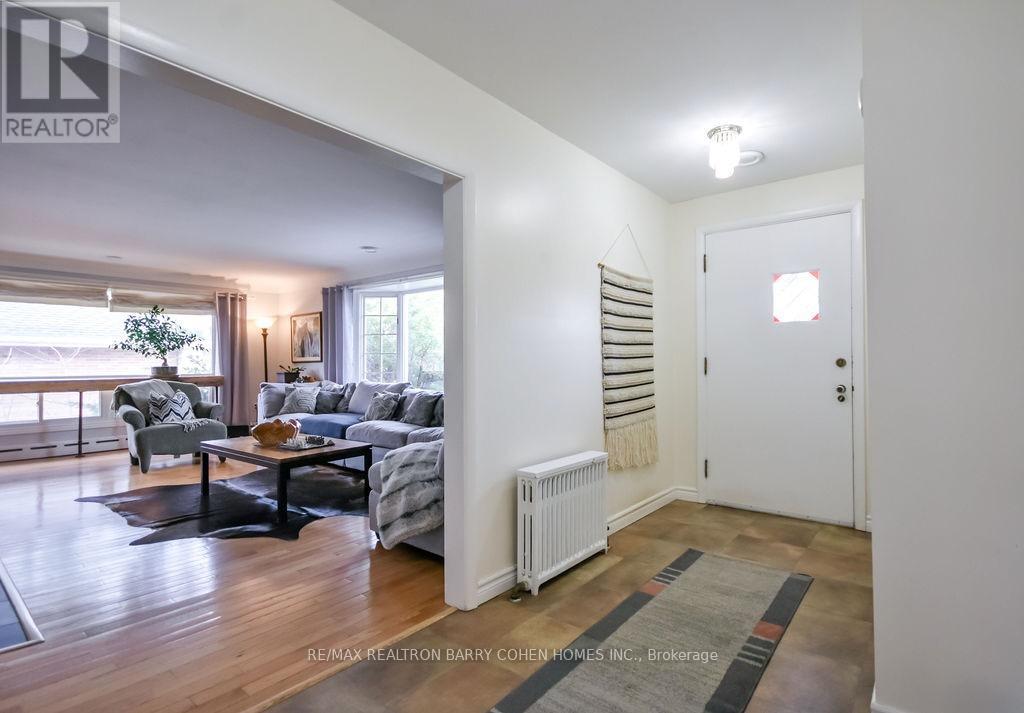 62 Letitia Street, Barrie, Ontario  L4N 1P1 - Photo 4 - S12948992