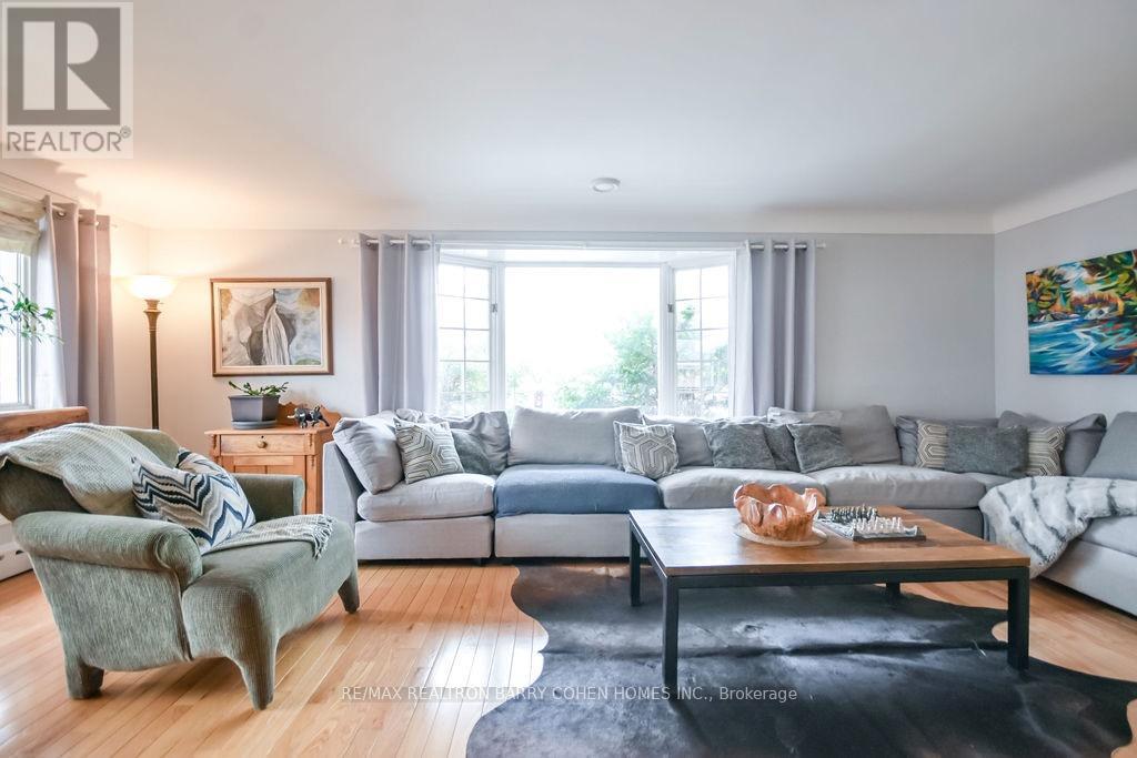 62 Letitia Street, Barrie, Ontario  L4N 1P1 - Photo 7 - S12948992