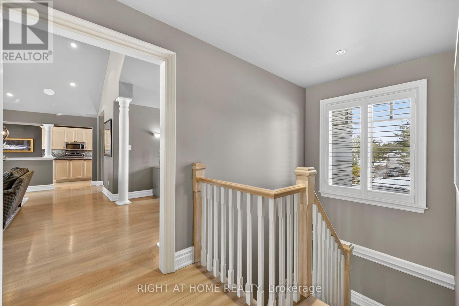 13 Alpine Way, Oro-Medonte, Ontario  L0L 2L0 - Photo 18 - S12948998